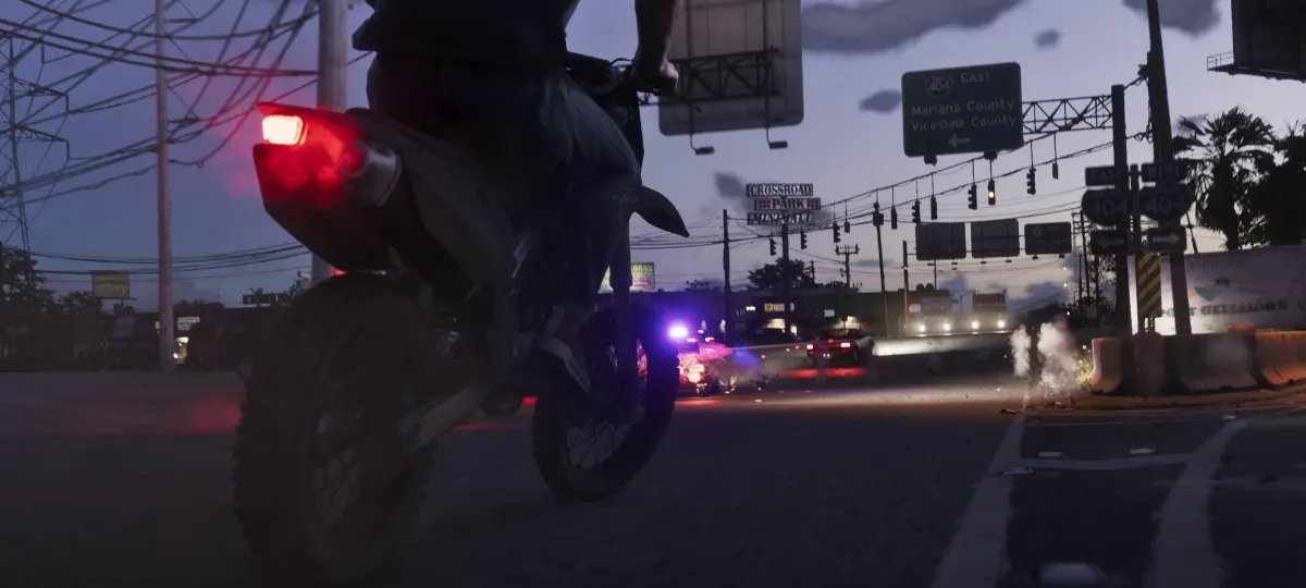 Crossroad Park Mini Mall, Die Ladenzeile an der Interstate 404 in GTA 6